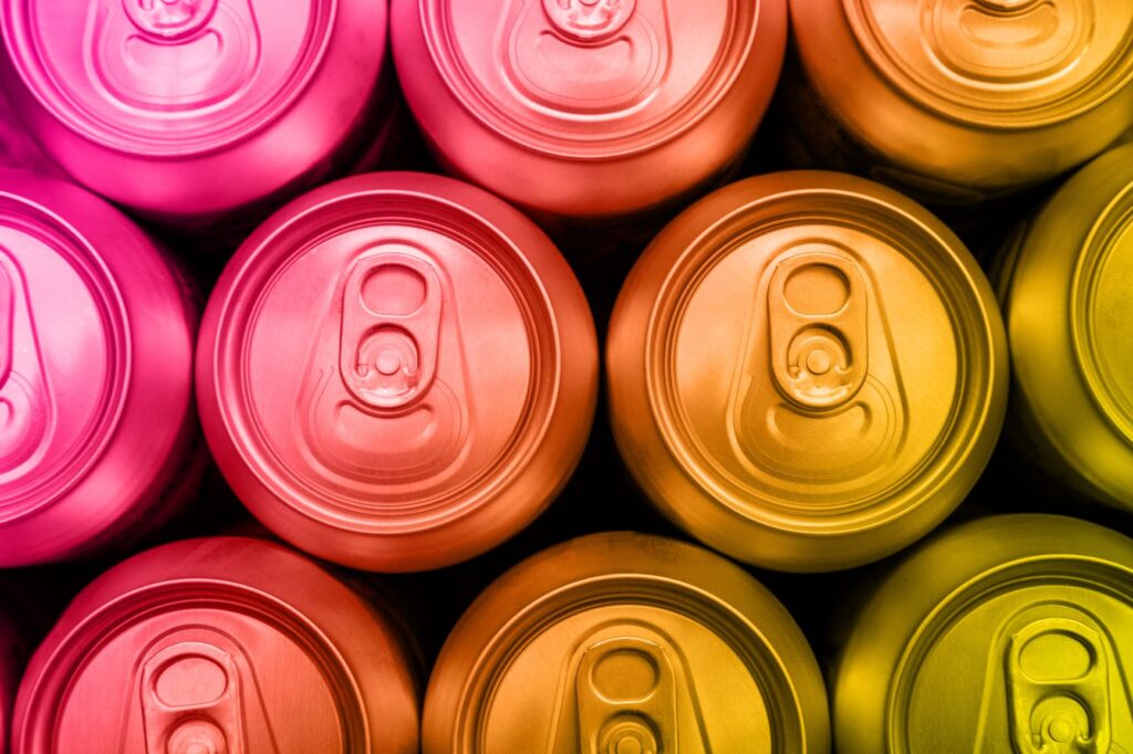 Cans with colour transition from red to orange