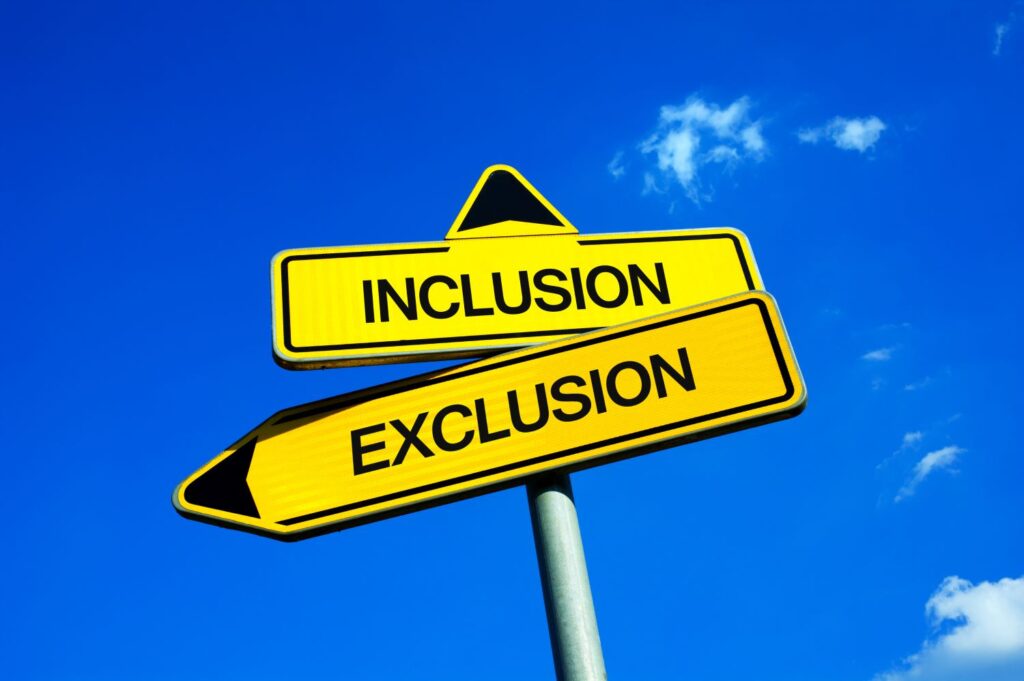 a Road sign says inclusion and exclusion